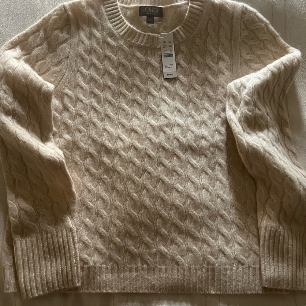 JCrew Ivory NWT cable crew cashmere sweater